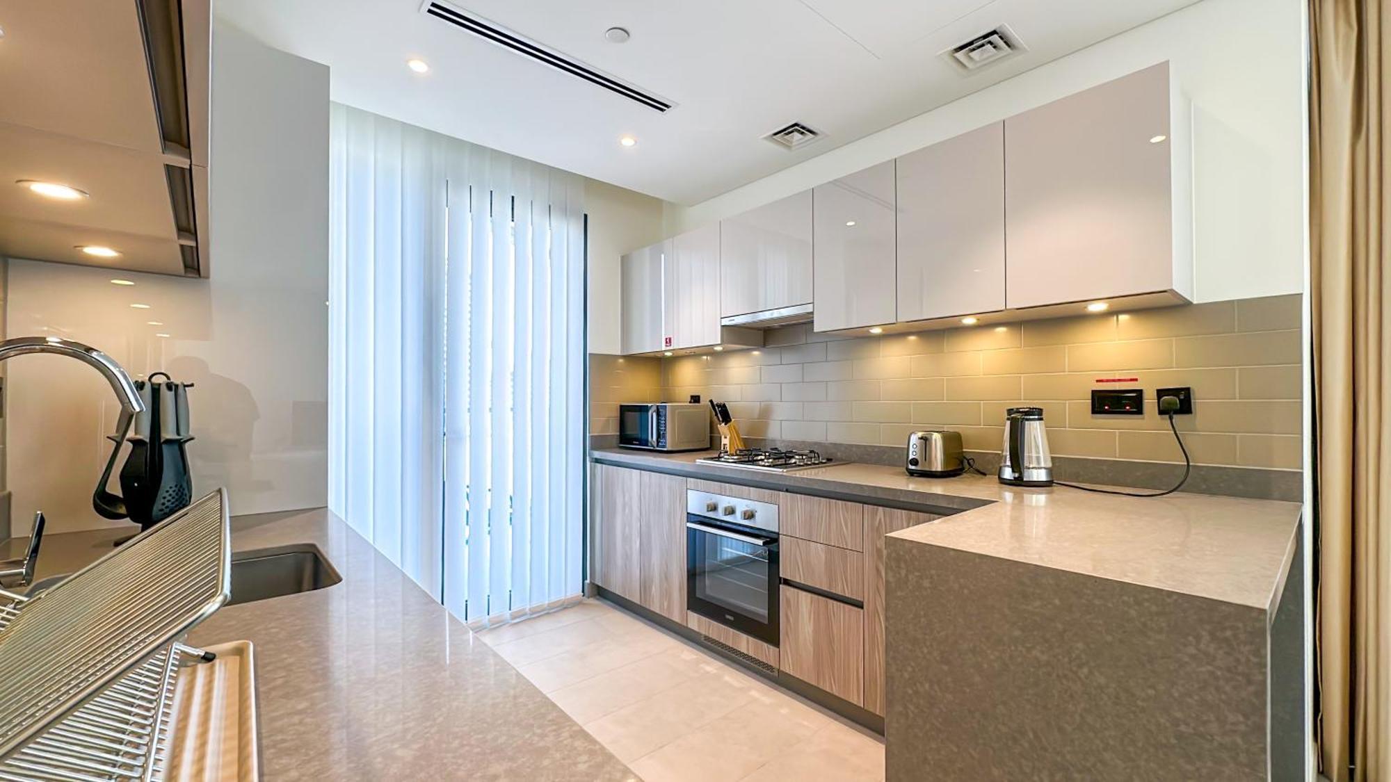 Spacious 2br, Sobha Waves, Family-friendly - 3ab11