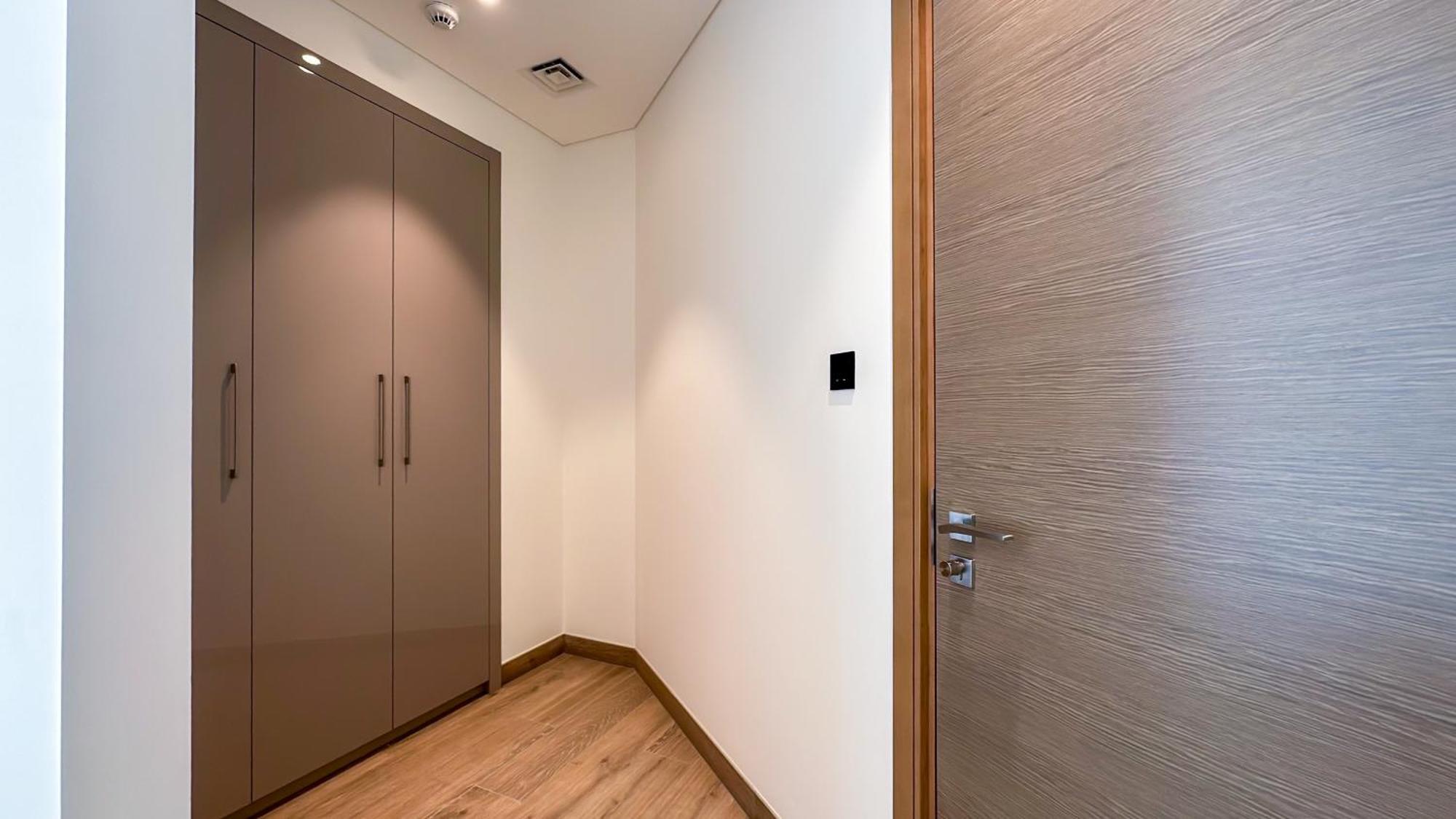Spacious 2br, Sobha Waves, Family-friendly - 3ab11 Dubai