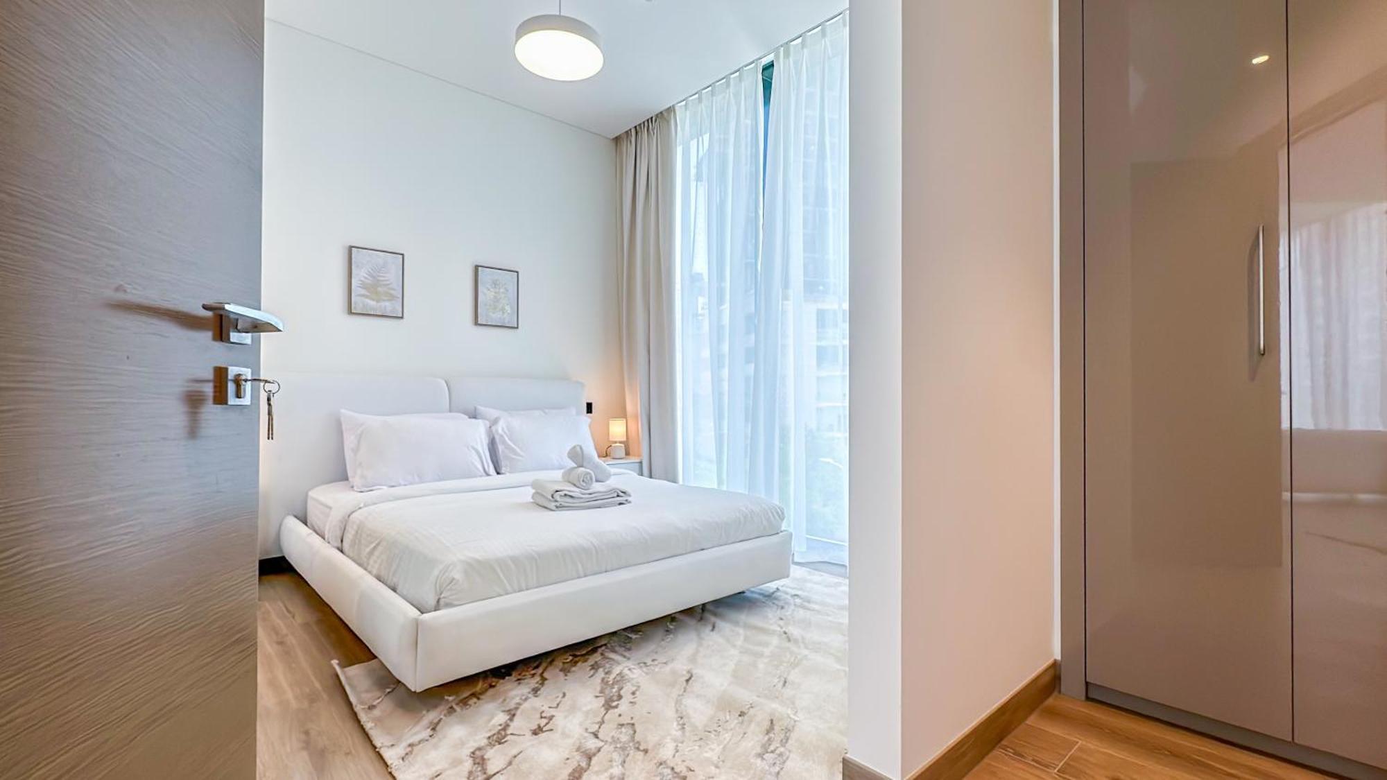 Spacious 2br, Sobha Waves, Family-friendly - 3ab11 * Dubai